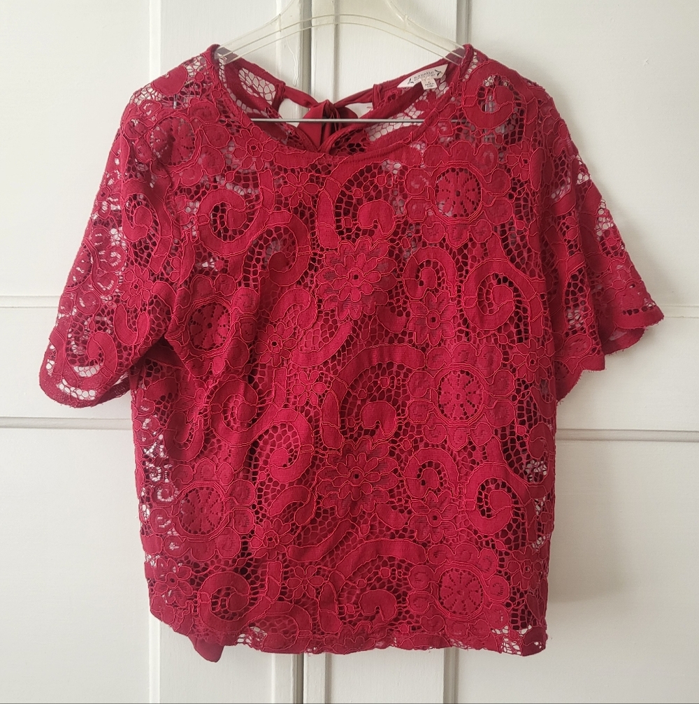 Nanette Lepore Winter Berry Red Lace Tie Back Top Size Medium